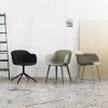 Muuto FIBER ARMCHAIR SWIVEL BASE Krzesło Obrotowe - Czarne - Siedzisko Tapicerowane Czarną Skórą / Metalowa Rama