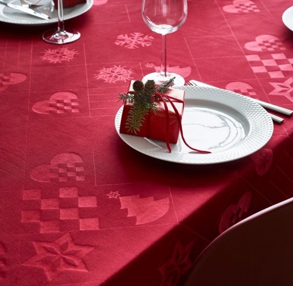Rosendahl NATALE Obrus Świąteczny 150x270 cm Czerwony