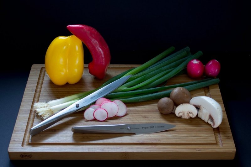 Chroma TYPE 301 Nóż Santoku, Nóż do Plastrowania, Nóż do Obierania - Zestaw 3 Noży