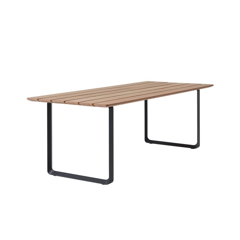 Muuto 70/70 Stół Ogrodowy 225x90 cm Blat z Drewna Sapelli / Rama Czarna