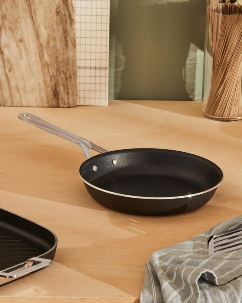 Patelnia tradycyjna Alessi Pots &amp; Pans 16 cm ze stali nierdzewnej