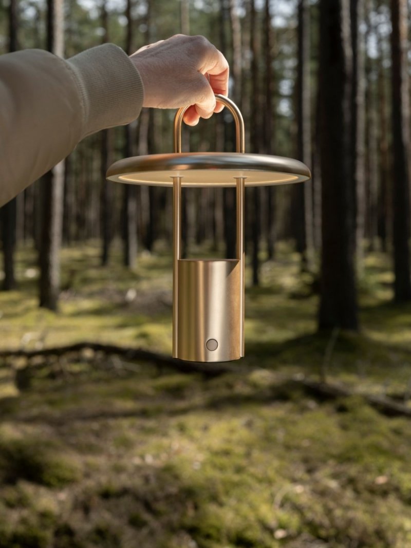 Stelton PIER Bezprzewodowa Lampa LED 25 cm / Złota