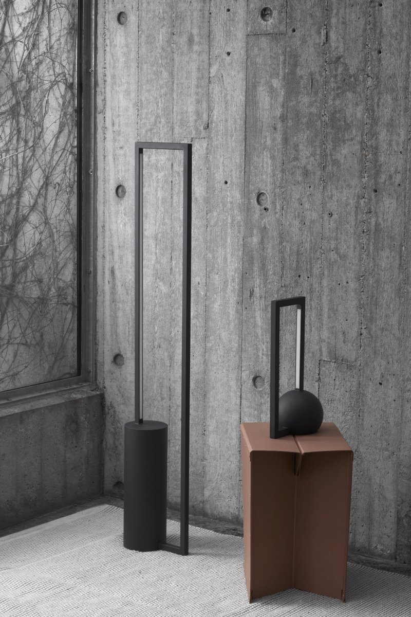 Kristina dam studio GEOMETRIC Lampa Stołowa LED / Czarna