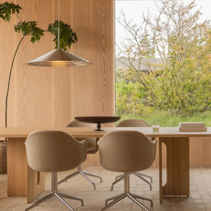 Rzeźbiarska lampa wisząca ze szczotkowanego aluminium