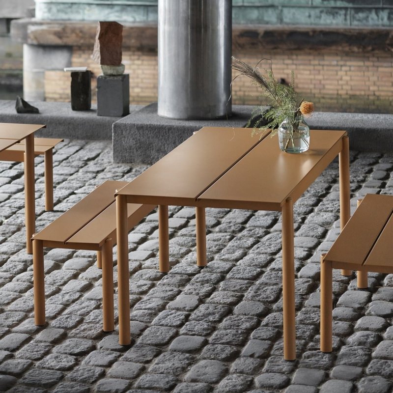 Muuto LINEAR Ławka Ogrodowa / Stalowa 110 cm Pomarańczowa