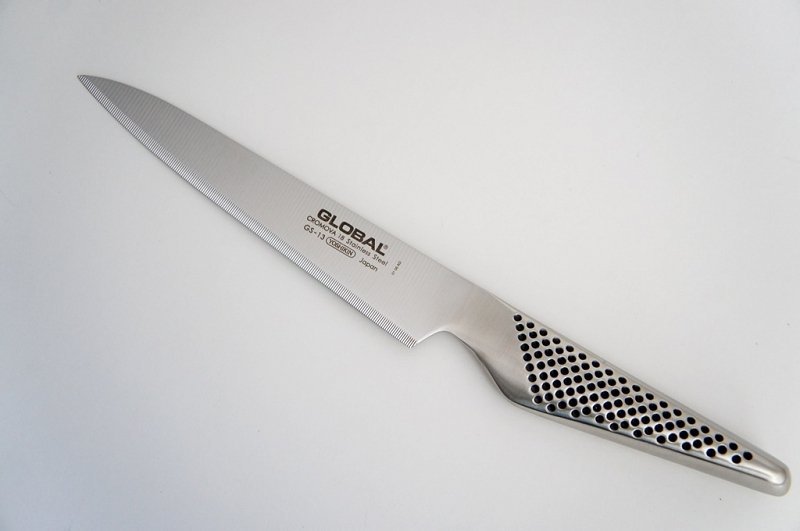 GLOBAL - Japoński Nóż Uniwersalny Ząbkowany 15 cm GS-13