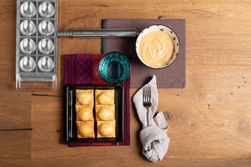 Marcato DESIGN LINE Forma do Ravioli w Kwadratach 5x5 cm 10 Szt. / Niebieska