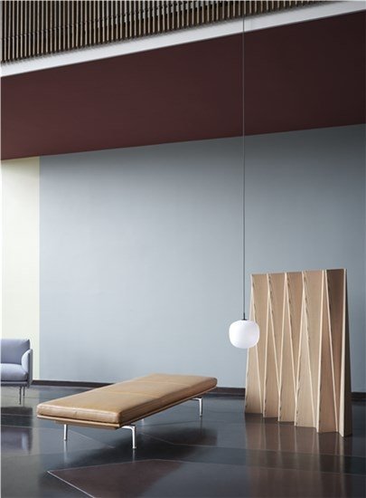 Muuto OUTLINE Leżanka 200 cm z Poduszką Skóra Brązowa Cognac / Nogi Srebrne Aluminium