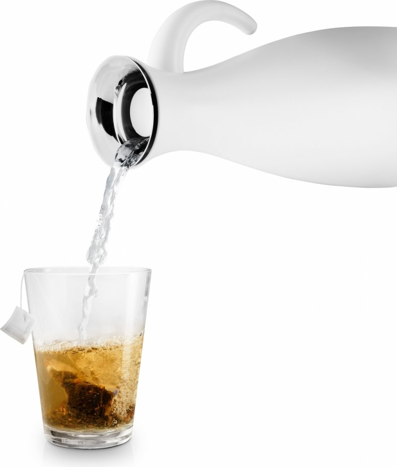 Nowoczesny czajnik elektryczny Eva Solo z elegancką formą karafki