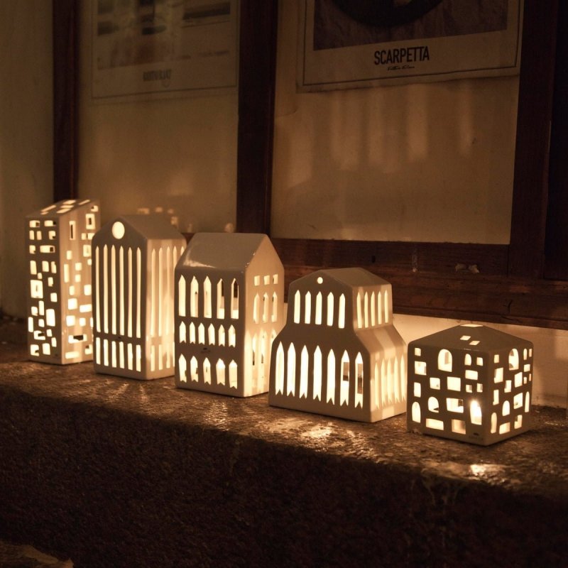 Kähler URBANIA Świecznik Tealight - Domek Biały - Church 