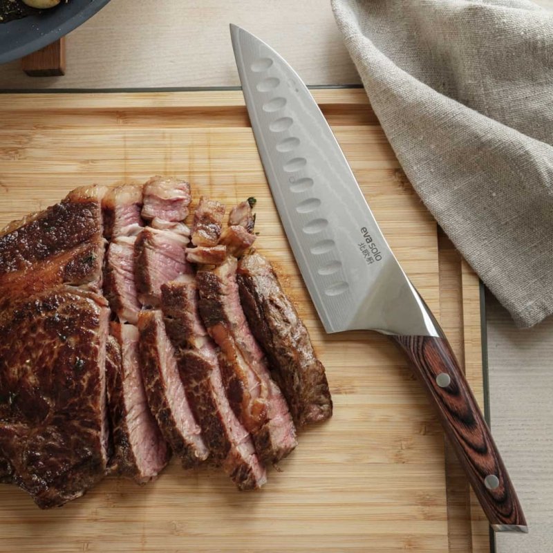 Nóż santoku szefa Nordic Kitchen Eva Solo ze stali damasceńskiej
