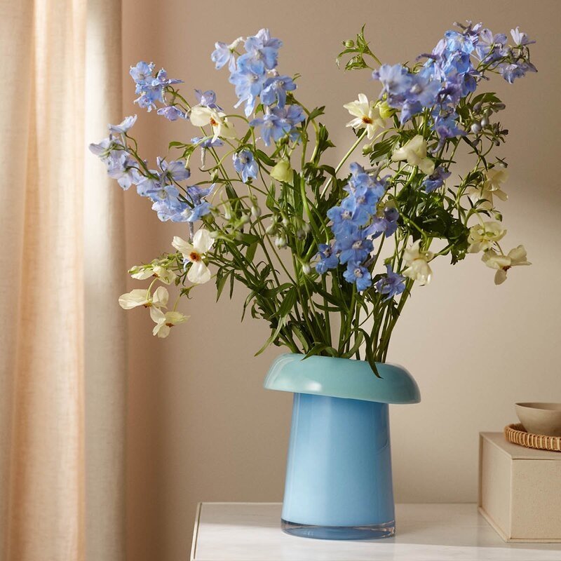 szklany wazon ręcznie dmuchany błękitny