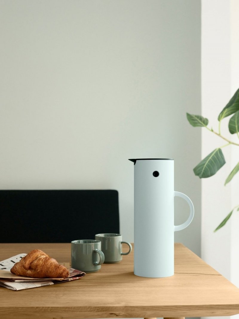 Stelton EM77 Termos Stołowy - Dzbanek Termiczny 1 l Soft Ice Blue / Błękitny Mat