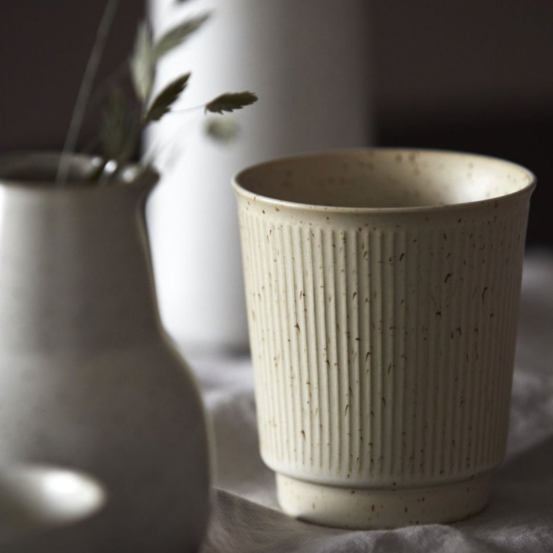 House Doctor BERICA Ceramiczny Kubek bez Ucha 300 ml / Beżowy
