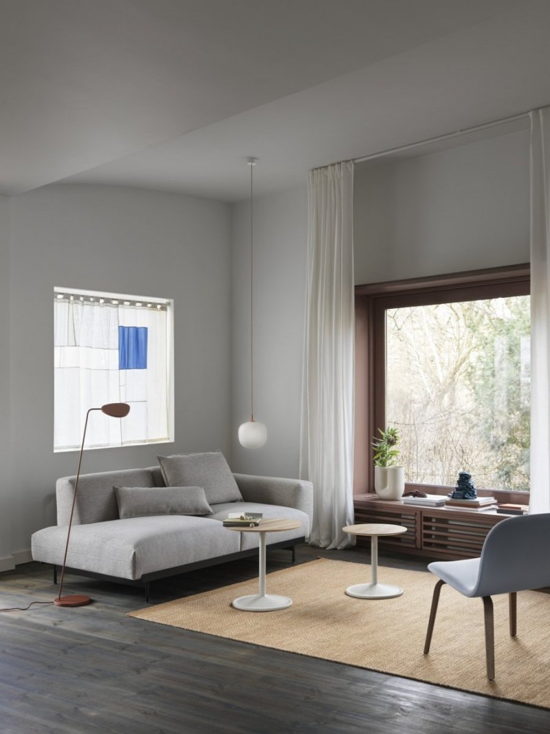 Muuto SOFT SIDE Stolik Okrągły 48 cm Biały / Blat 41 cm Linoleum
