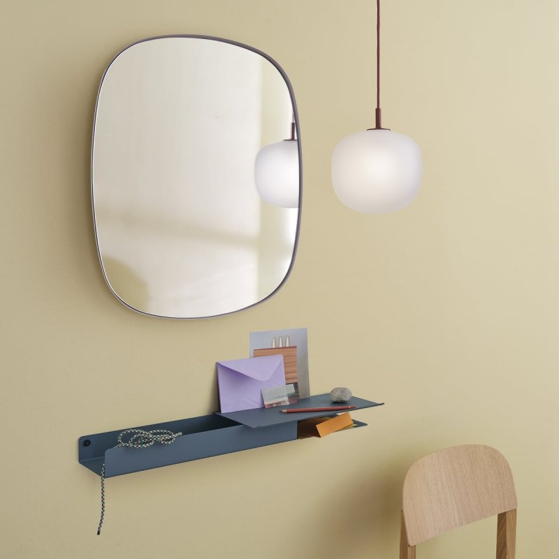 Muuto FOLDED Półka Ścienna 62 cm / Czarna