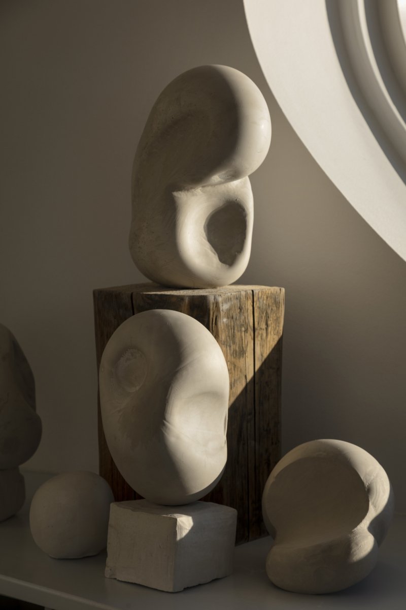 Kristina dam studio CONTOUR Rzeźba Dekoracyjna z Piaskowca 31 cm