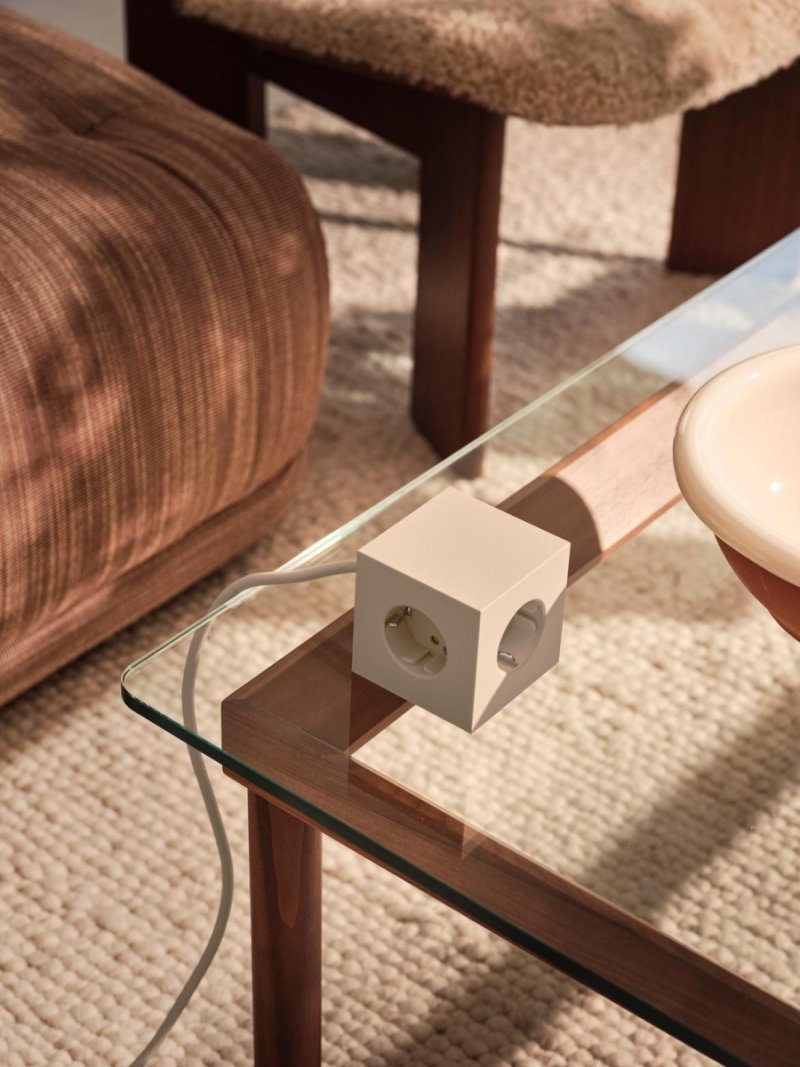 Avolt SQUARE 1 Listwa Zasilająca z Podwójnym USB-C i Magnetyczną Podstawą 3 m / Czarny