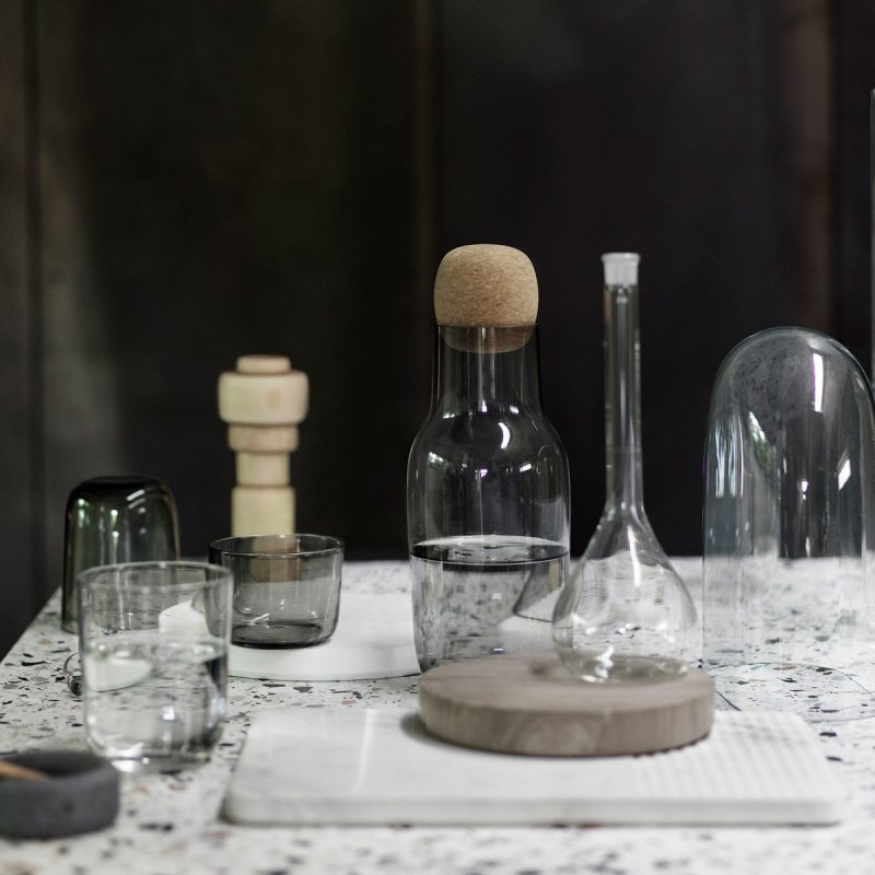 Muuto CORKY Karafka z Naturalnym Korkiem 1 l Szara