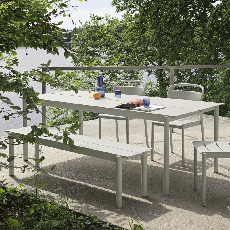 Muuto LINEAR Ogrodowy Stół Stalowy 200 x 80 cm Szary
