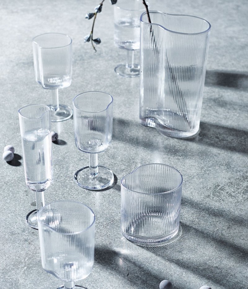 Karafka Ripe z ryflowanego szkła