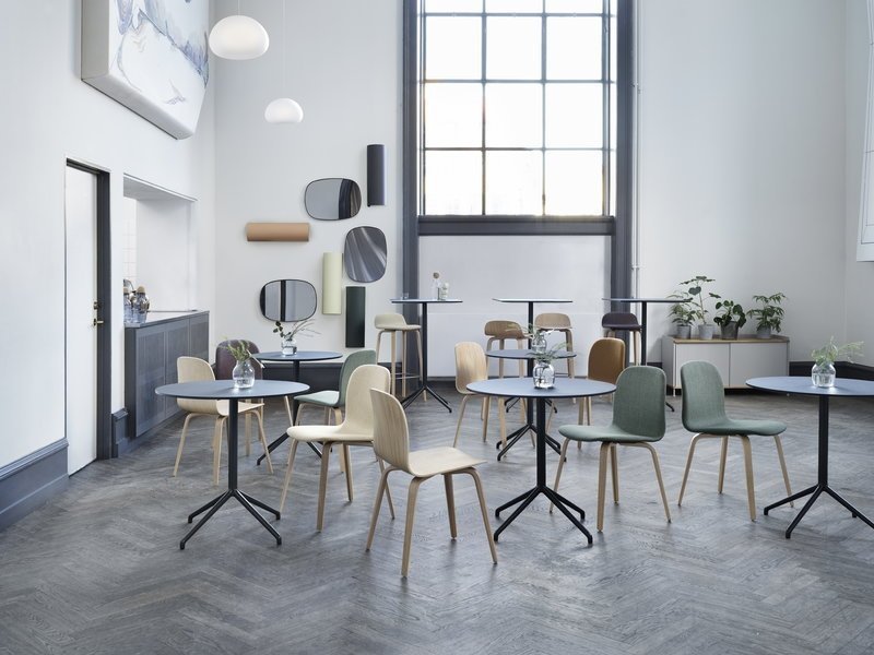 Muuto FRAMED Lustro Ścienne L - Różowe / Tafla Różowa