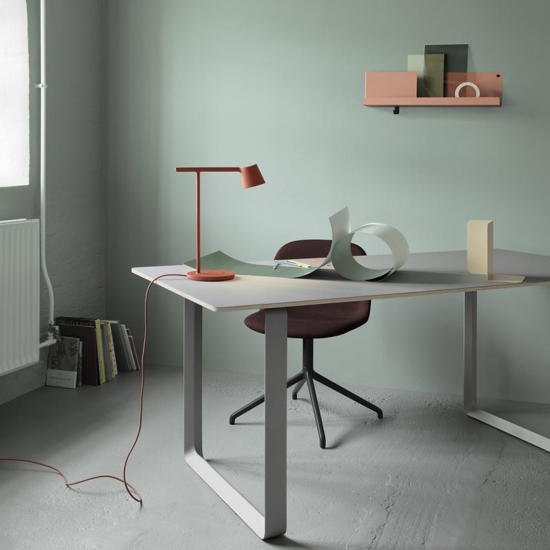 Muuto TIP Lampa Biurkowa LED Jasnozielona