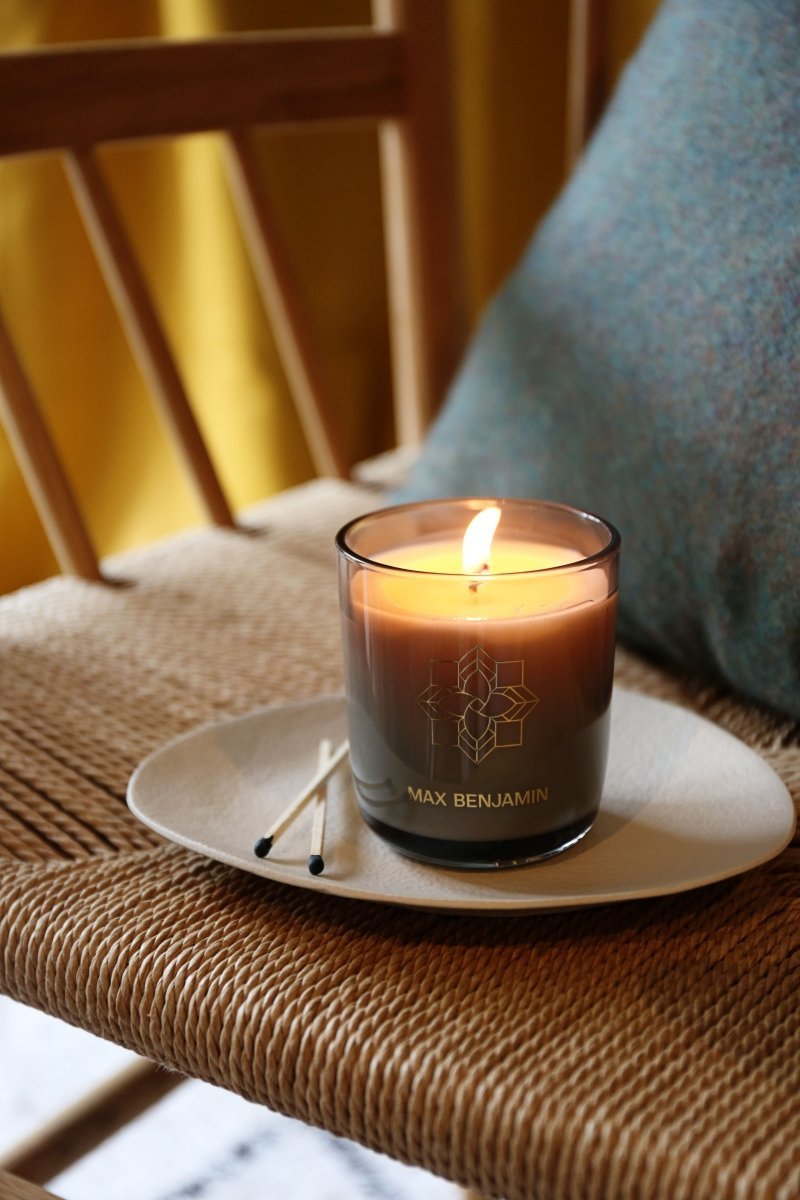 Max Benjamin CLASSIC Świeca Zapachowa 210 g / Linen Water