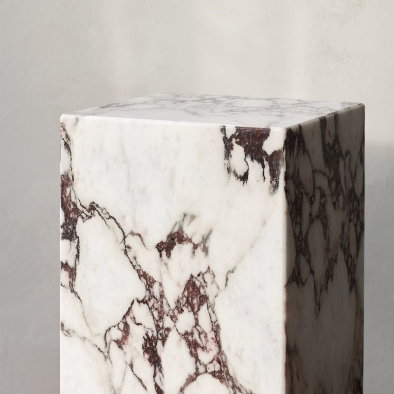 Menu PLINTH Stolik Kwadratowy - Postument Marmurowy - Marmur Rose Calacatta