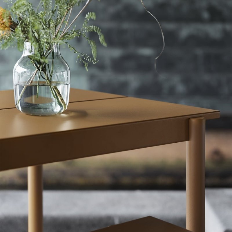 Muuto LINEAR Ogrodowy Stół Stalowy 220 x 90 cm Ciemnozielony