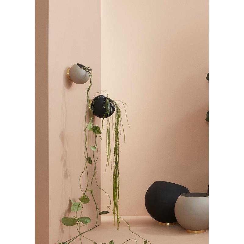 Aytm GLOBE Ścienna Donica do Kwiatów 21 cm Taupe / Złoty Uchwyt