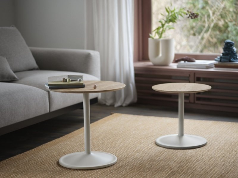 Muuto SOFT SIDE Stolik Okrągły 40 cm Biały / Blat 48 cm Linoleum