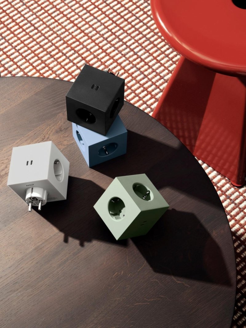 Avolt SQUARE 2 Rozgałęziacz - Listwa Zasilająca / Czarny