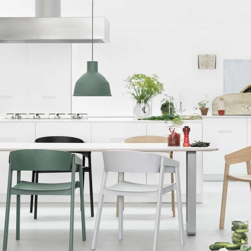 Muuto UNFOLD Lampa Silikonowa 32 cm Ciemnoszara