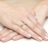 Pierścionek złoty 585 z brylantem 0,04ct zaręczynowy W-1