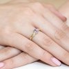 Pierścionek złoty 585 z brylantami 0,03ct ametystem 0,50ct W-94
