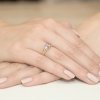 Pierścionek złoty 585 z brylantami 0,05ct tanzanitem 0,40ct W-5