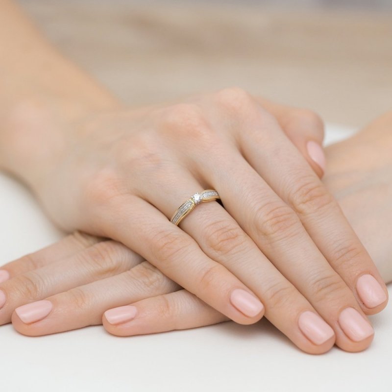 Pierścionek złoty 585 z brylantem 0,17ct zaręczynowy W-449