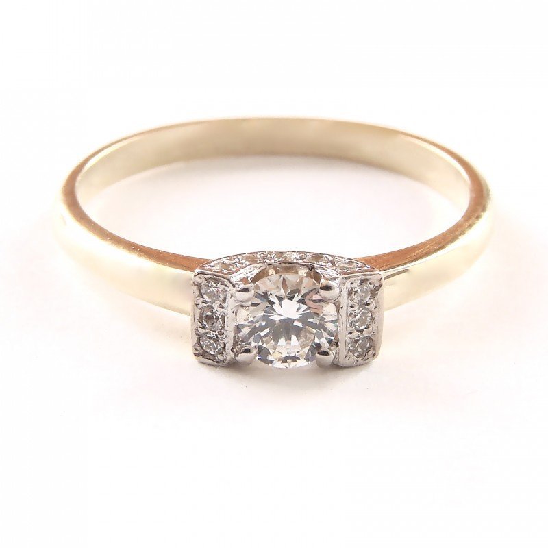 ARTES-Pierścionek z brylantami B-510 PR. 585