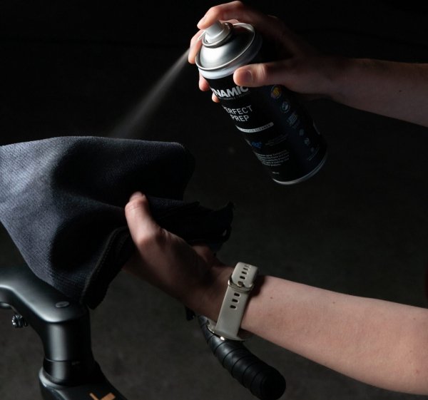 Odtłuszczacz do powierzchni Dynamic PerfectPrep Surface Cleaner 400 ml — przygotowanie przed woskiem i powłoką