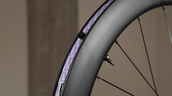 Taśma tubeless Dynamic Barkeeper 28 mm — uszczelnienie obręczy pod system bezdętkowy
