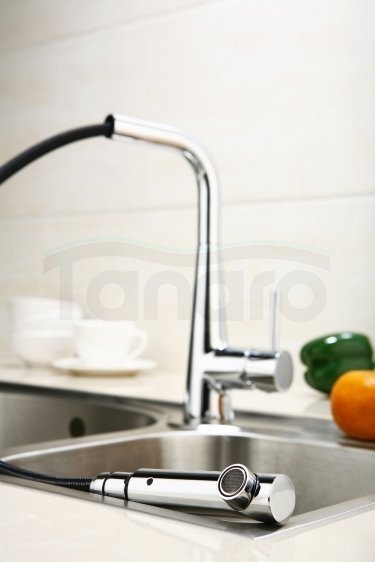 BLUE WATER Bateria kuchenna z wyciąganą wylewką MIROS CHROM 