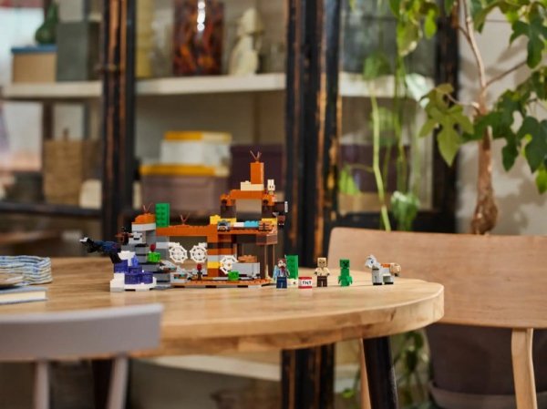 LEGO Minecraft 21263 Kopalnia w Badlandach