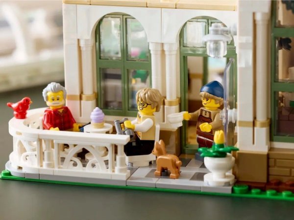 LEGO Ideas 21353  - Ogród botaniczny