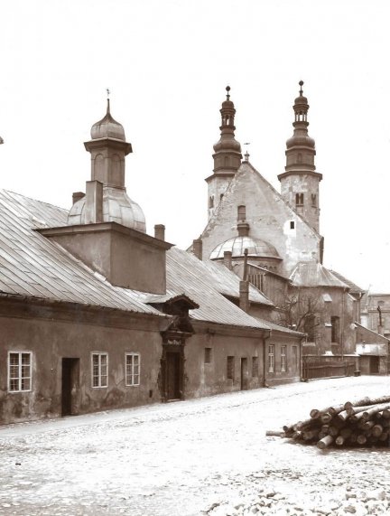KRAKÓW - widok na kościół św. Andrzeja przy ul. Grodzkiej - fotografia widokowa.
