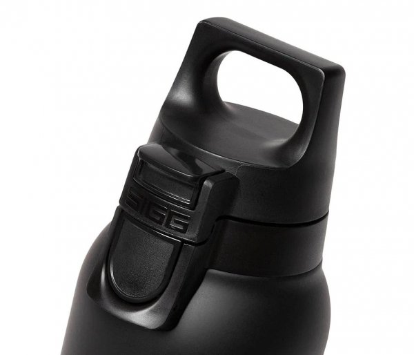 Butelka termiczna SIGG One Black 550 ml czarny