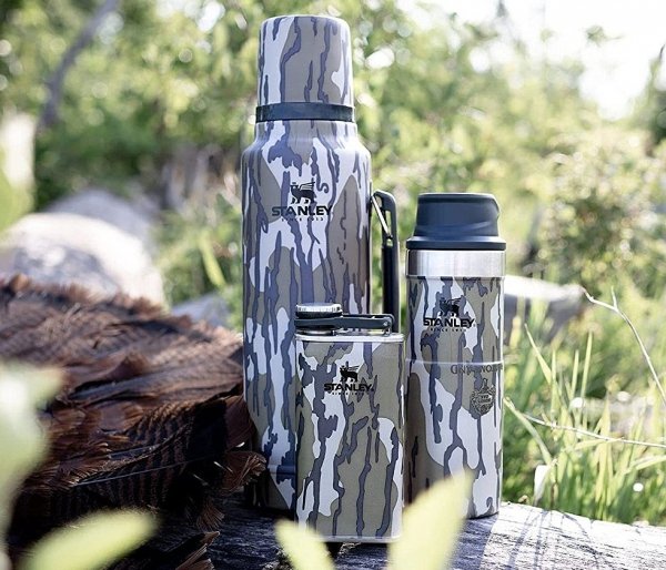 Termos stalowy Stanley LEGENDARY CLASSIC 1000 ml z rączką brązowy CAMO MOSSY OAK