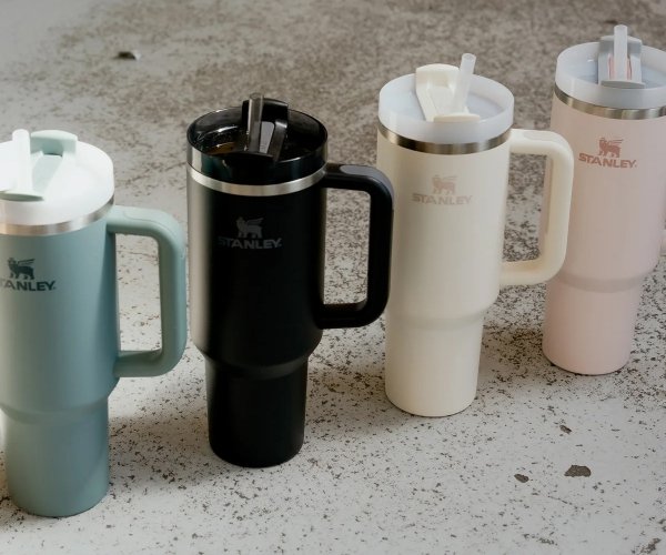 Kubek termiczny Stanley Quencher H2.0 1180 ml czarny BLACK 2.0