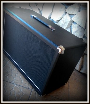Obudowa Kolumny 2x12&quot; BLACK UG
