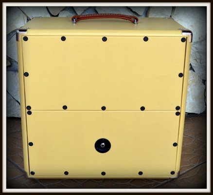 Kolumna 1x12&quot;  ELEGANCE CREAM OXBLOOD V12